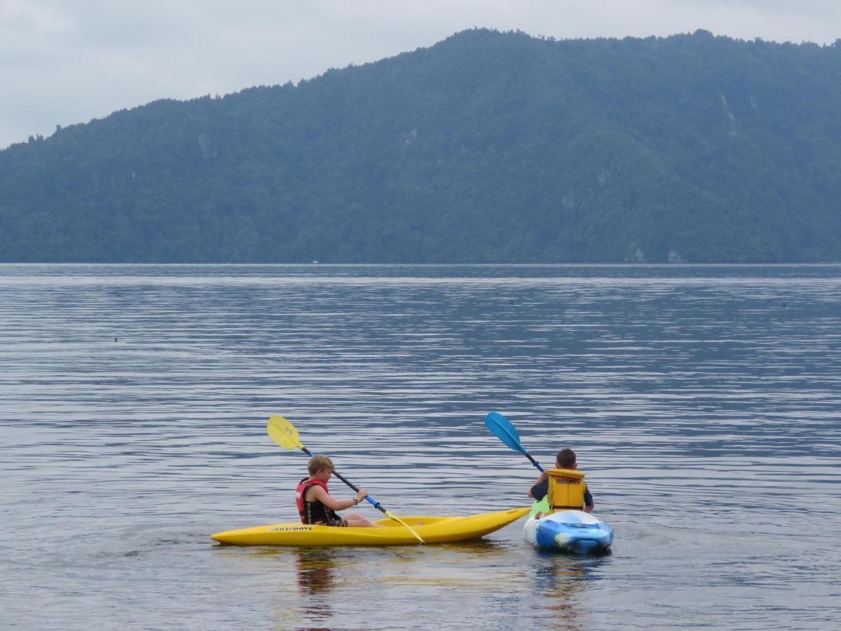 Lake Rotoiti Lakehouse Retreat Rotorua Buitenkant foto